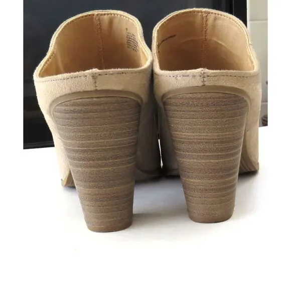 Express Women's Block Heel Mules  Faux Suede Tan  8 EUC - Picture 7 of 11